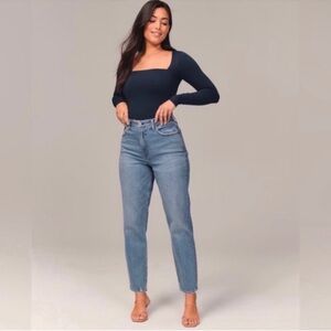 Abercrombie & Fitch Curve Love The Mom High Rise Jeans Denim Medium Wash